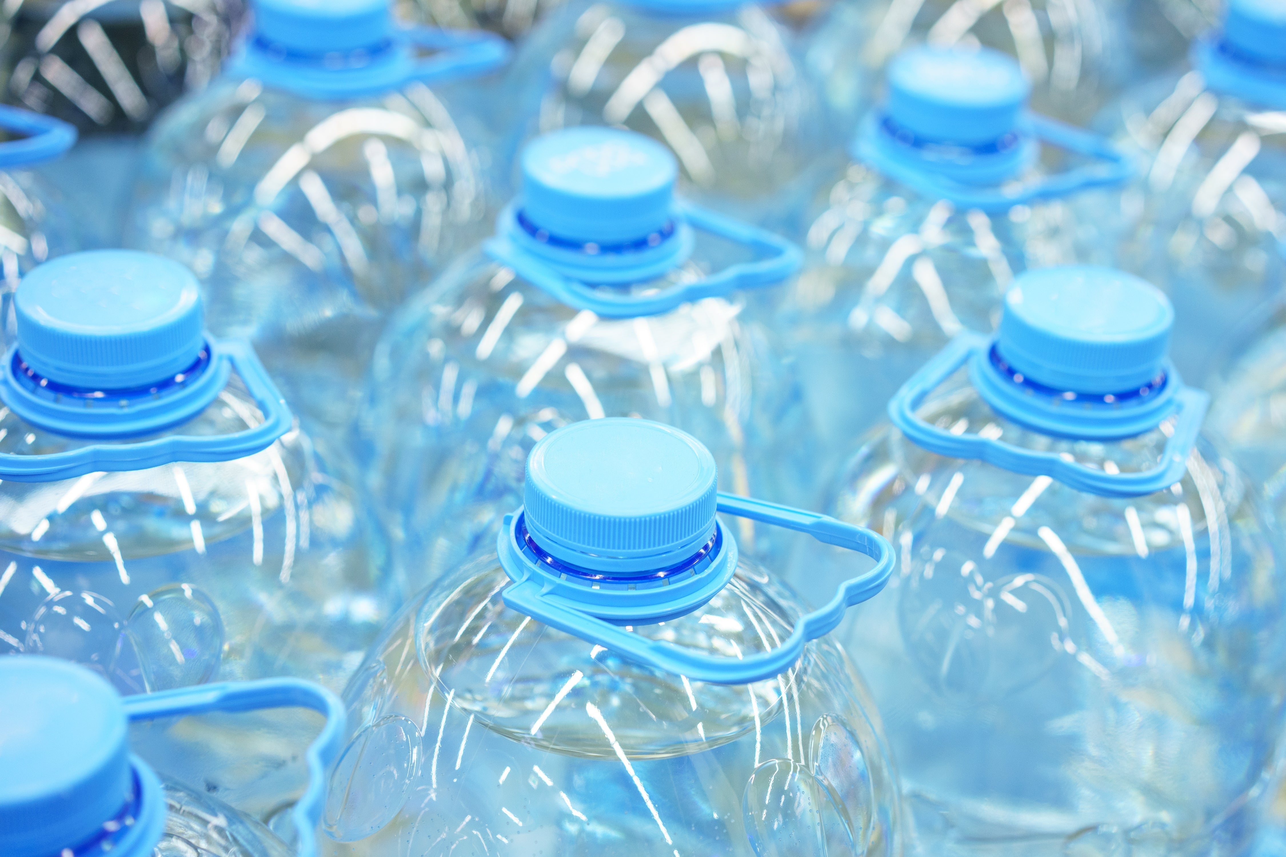 UK Bottled Water Market 2025: A Surge in ‘Better-for-You’ Choices