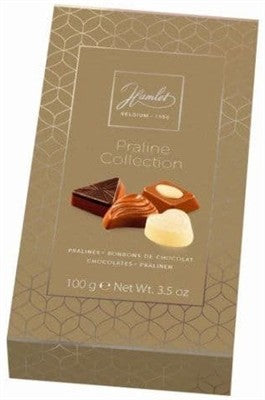 Hamlet festive reindeer gift box of Christmas figures with hazelnut filling  390g