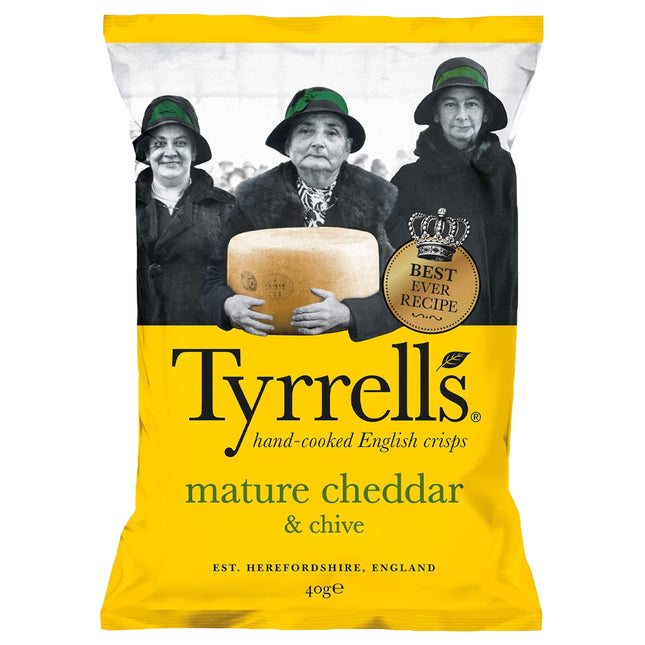 Tyrrells Mature Cheddar & Chive Crisps 40g