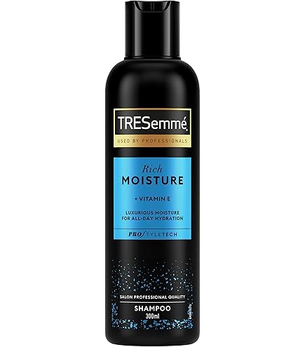 TRESemme 300ml Rich Moisture Shampoo